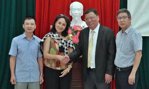 Hợp tác xây dựng hệ thống cảnh báo sớm trong nông nghiệp để bảo vệ quyền lợi người nông dân