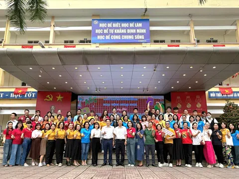 Cầu Giấy - Hà Nội: Trường THPT Yên Hoà tổ chức "Ngày hội trải nghiệm sáng tạo, khám phá tri thức"