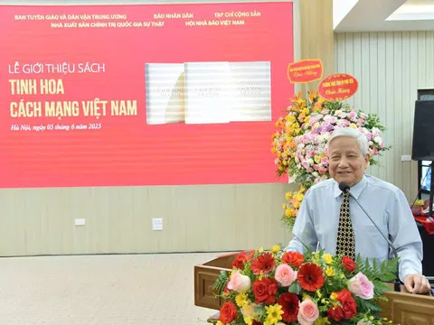 Ra mắt Tuyển tập “Tinh hoa cách mạng Việt Nam” của Nhà báo lão thành Hà Đăng