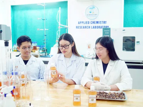 Khởi nghiệp với Dự án “Nước súc miệng từ quả cau”