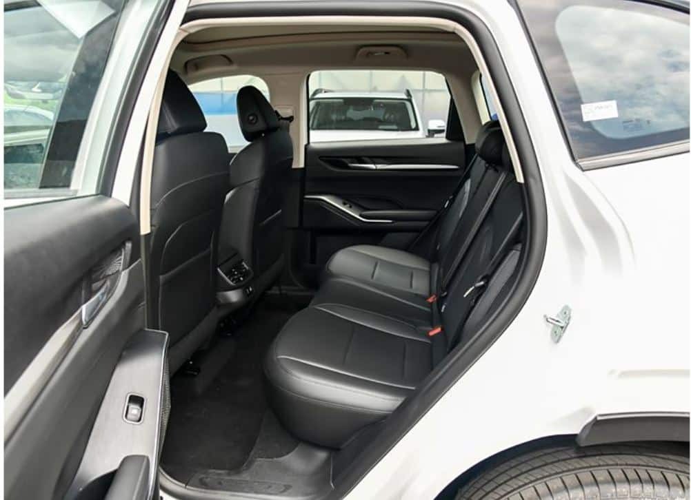 new-haval-h6-6-1718626373.jpg