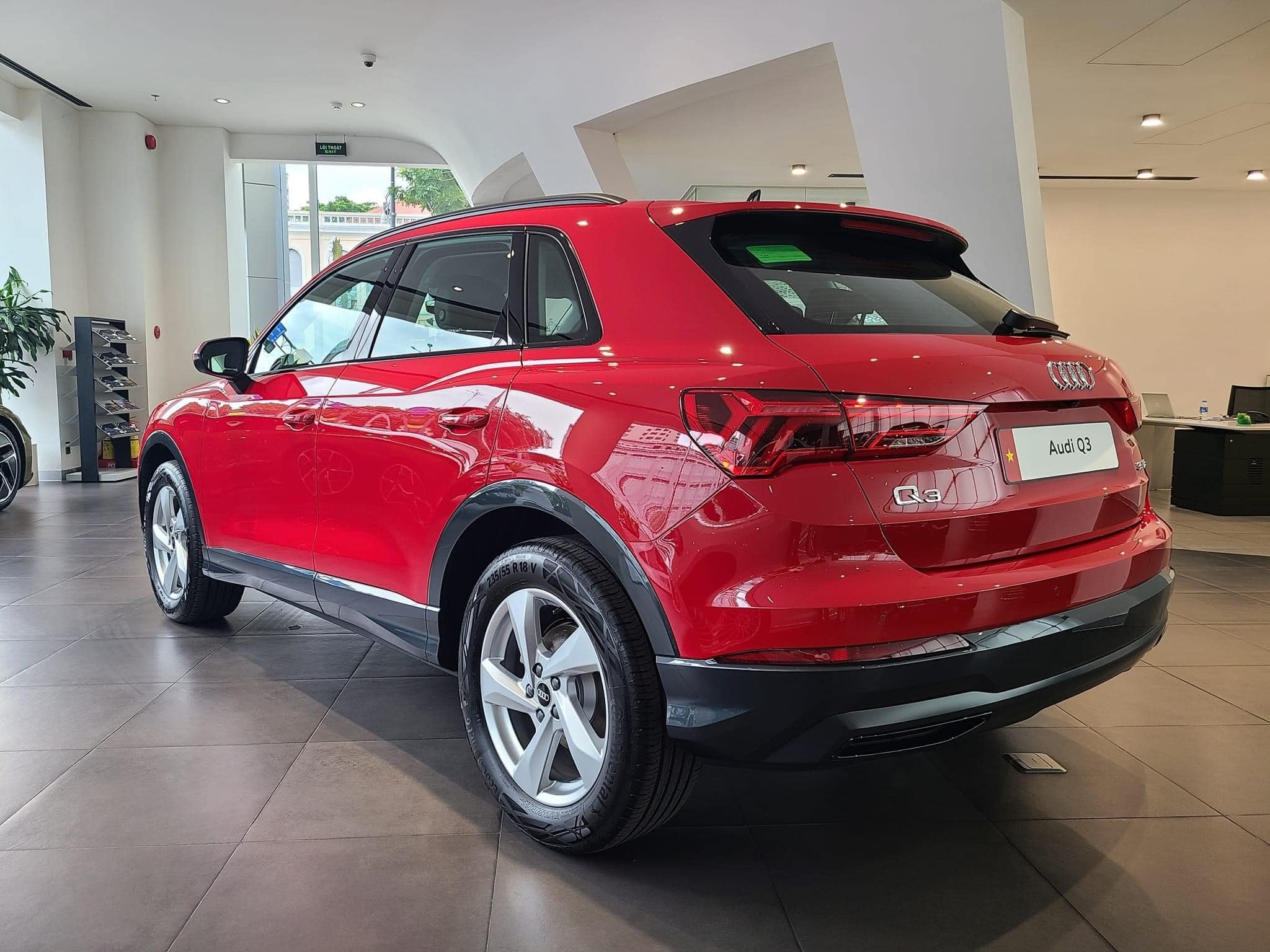 audi-q3-2024-2-1719027201.jpg