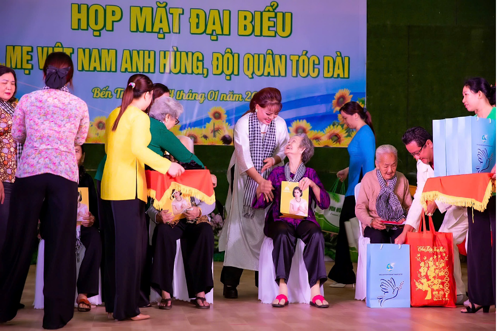 nghe-nhan-ho-thi-thanh-huong-1736990806.png