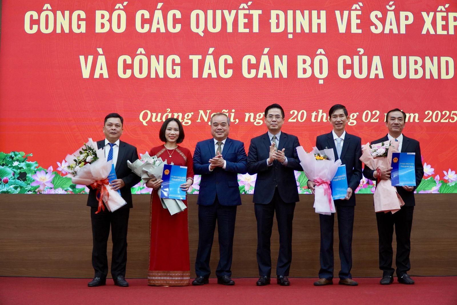 4-cong-bo-quyet-dinh-thanh-lap-so-noi-vu-va-bo-nhiem-lanh-dao-so-nv-1740039694.jpg