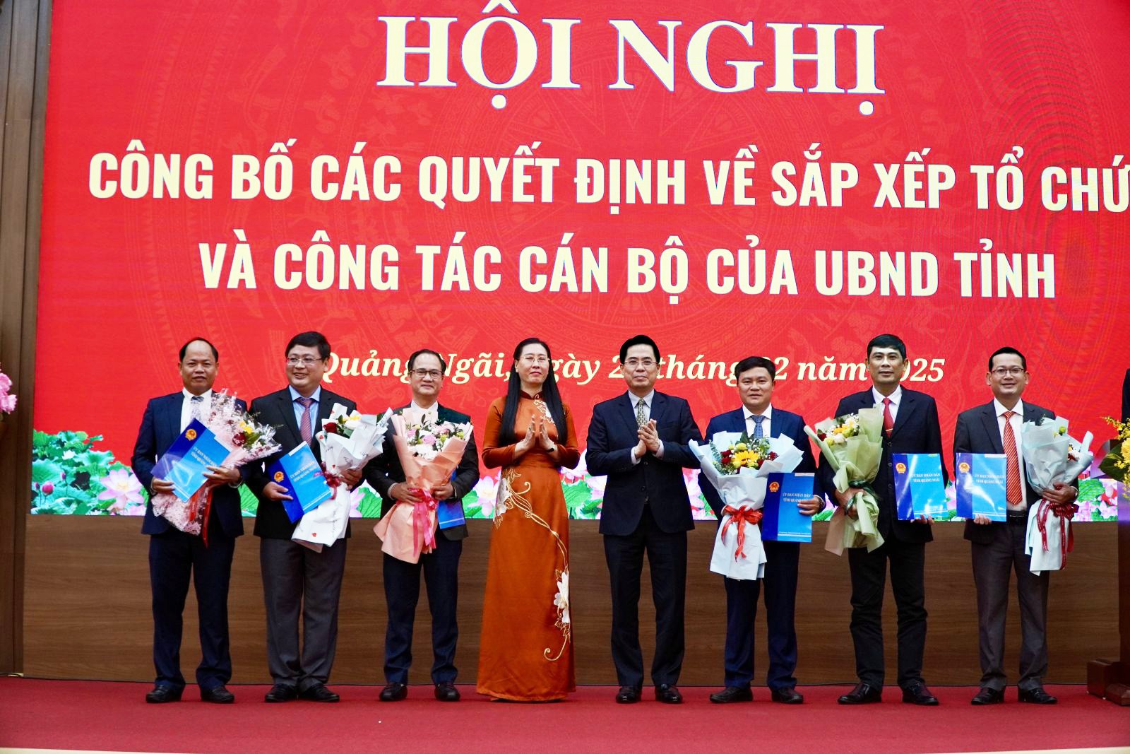 7-cong-bo-quyet-dinh-thanh-lap-so-nong-nghiep-va-moi-truong-va-bo-nhiem-lanh-dao-so-nn-1740039699.jpg