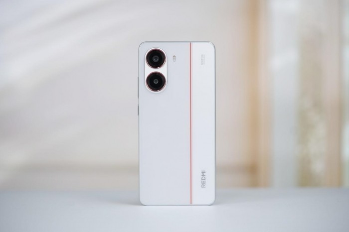 redmi-1741776725.jpg