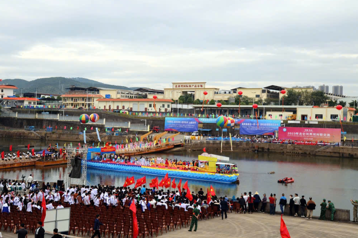 Quảng Ninh: Hoạt động Ngoại giao văn hoá - Một thập niên nhìn lại