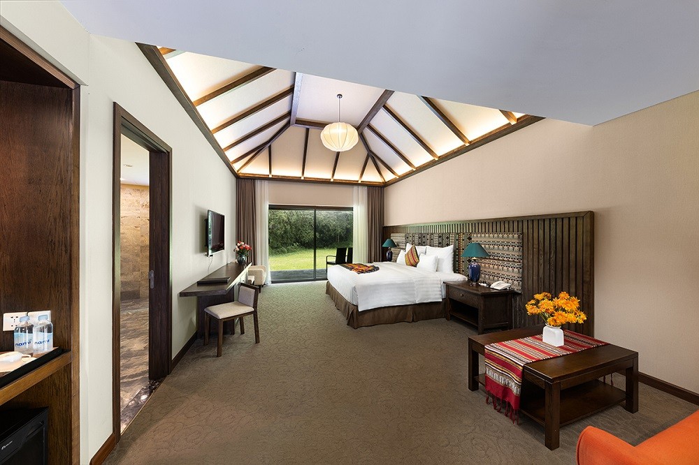 khong-gian-nghi-duong-serena-resort-kim-boi-1746347828.jpg