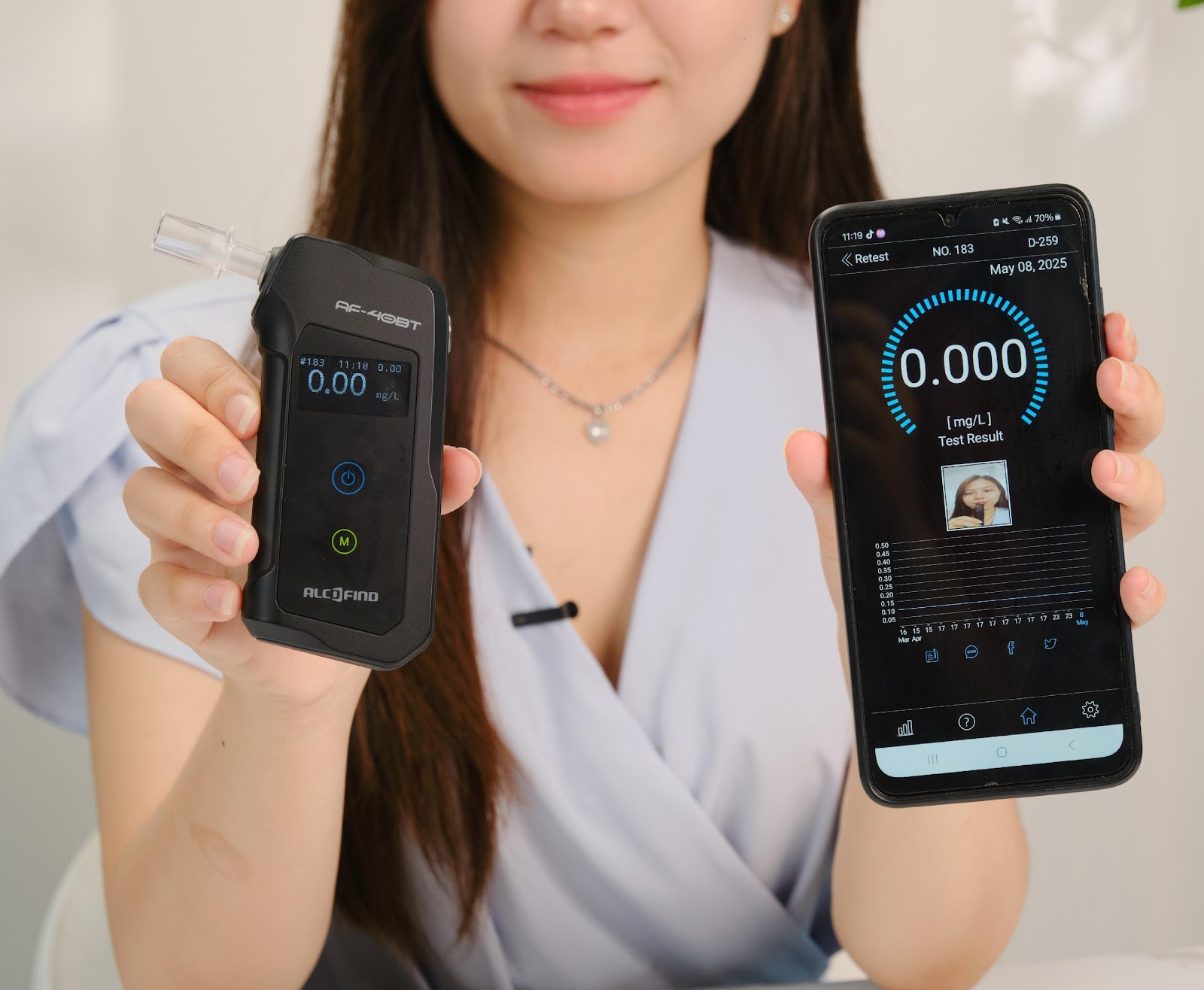 may-do-nong-do-con-af-40bt-co-kha-nang-ket-noi-app-tren-di-dong-1747868473.jpg