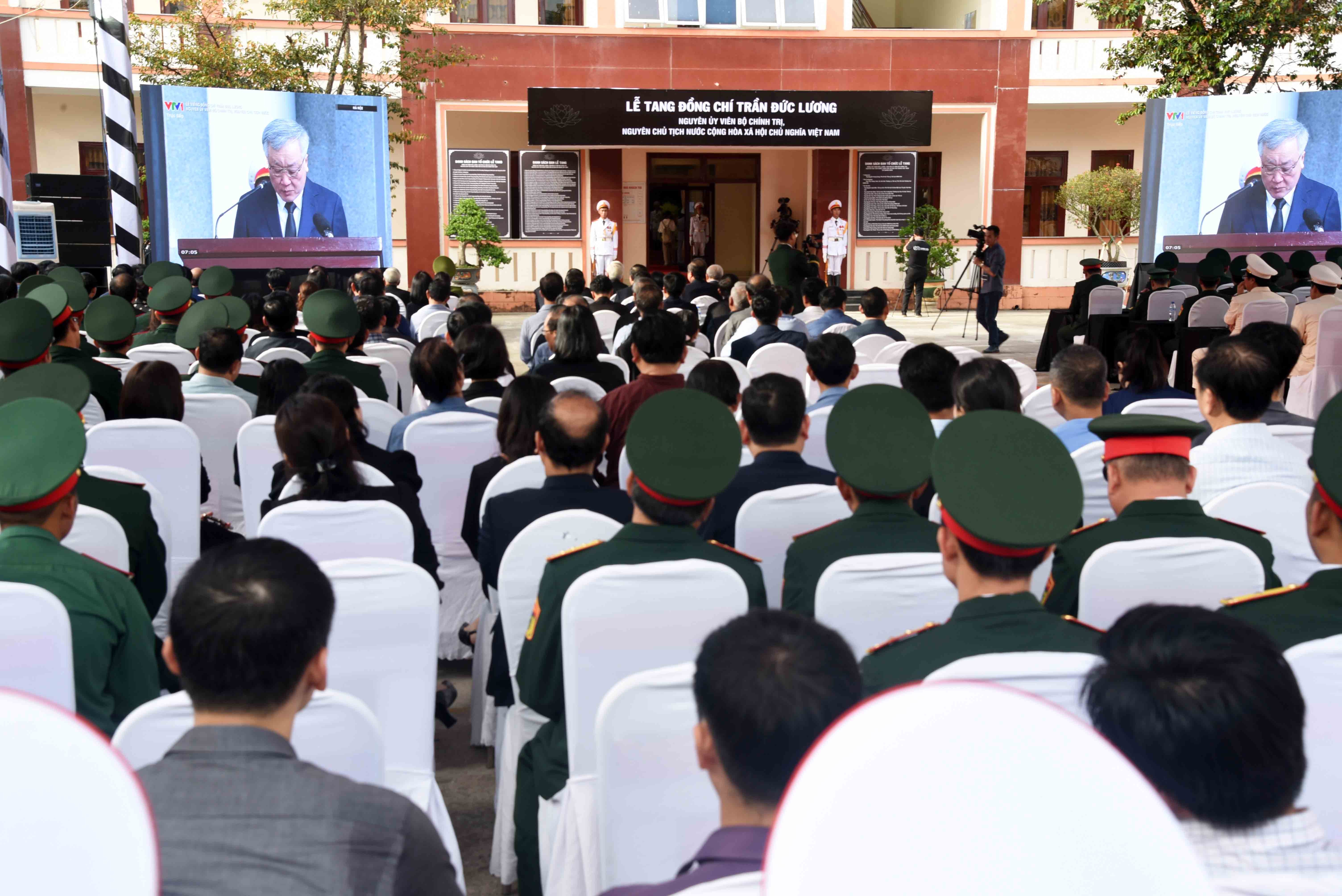 4-quang-canh-le-tang-tai-quang-ngai-1748058656.jpg