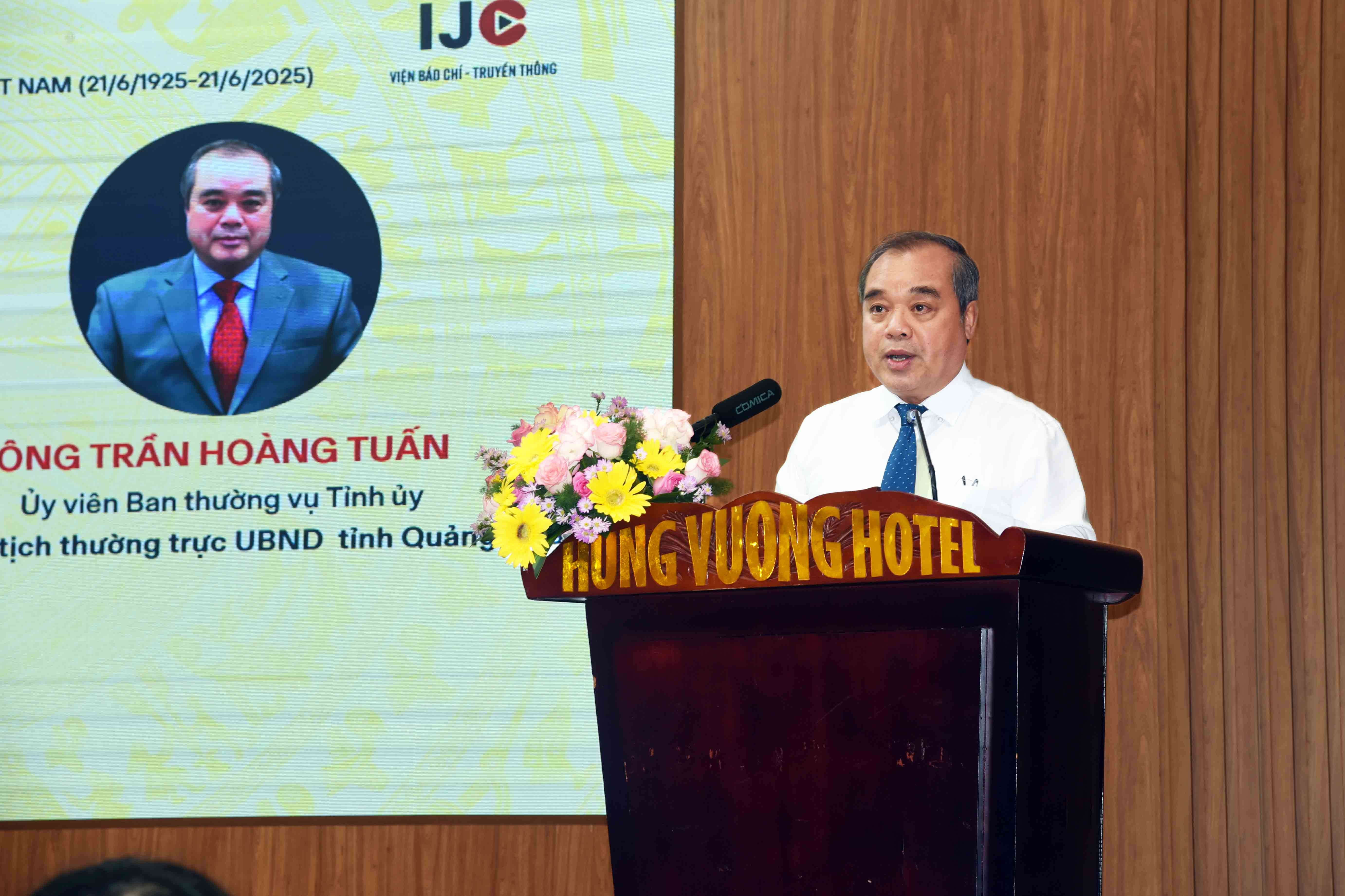 2-ong-tran-hoang-tuan-pct-tt-ubnd-tinh-phat-bieu-khai-mac-1749719181.jpg