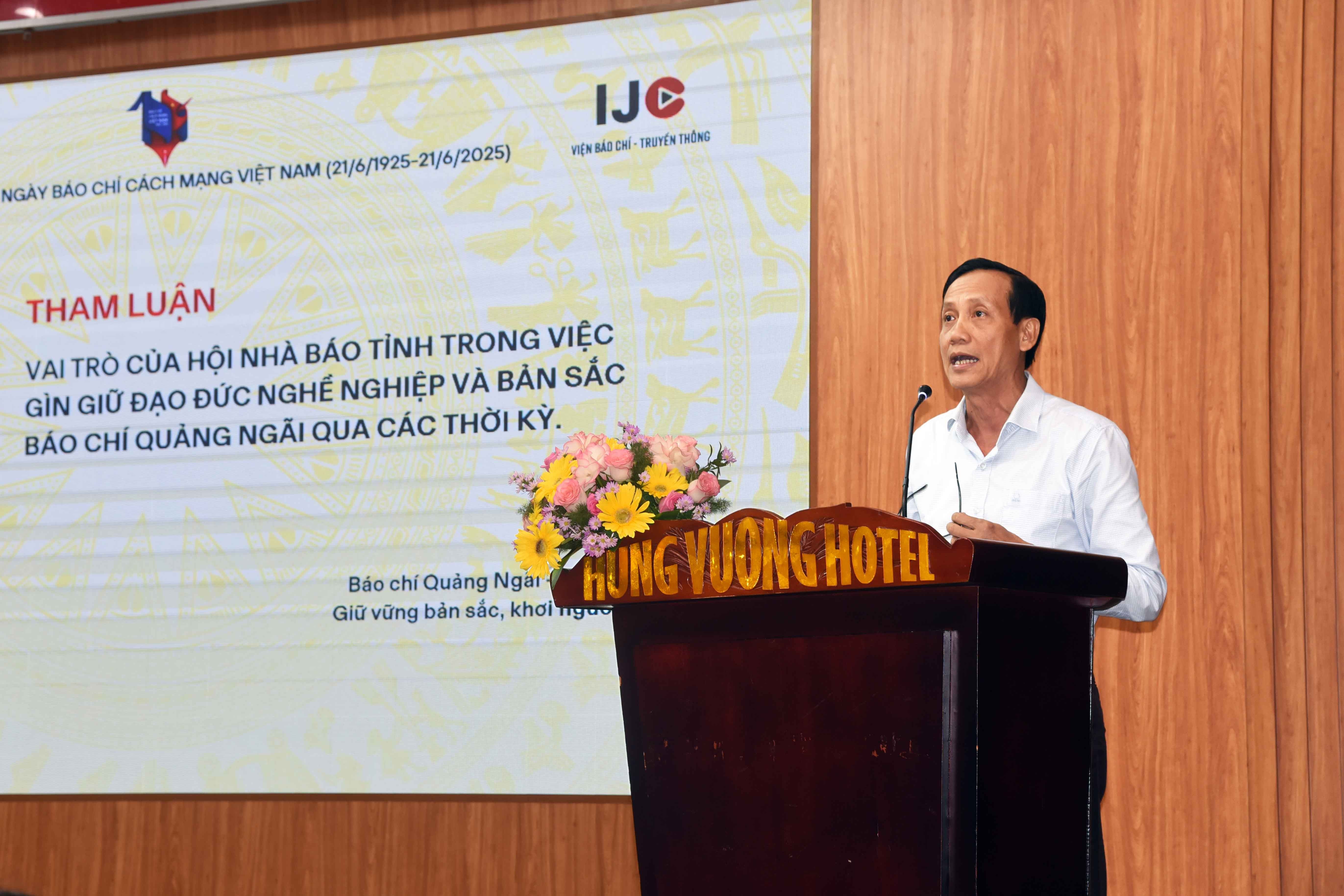 5-ong-dang-van-nghiep-pho-chu-tich-hoi-nha-bao-tinh-trinh-bay-tham-luan-1749719181.jpg