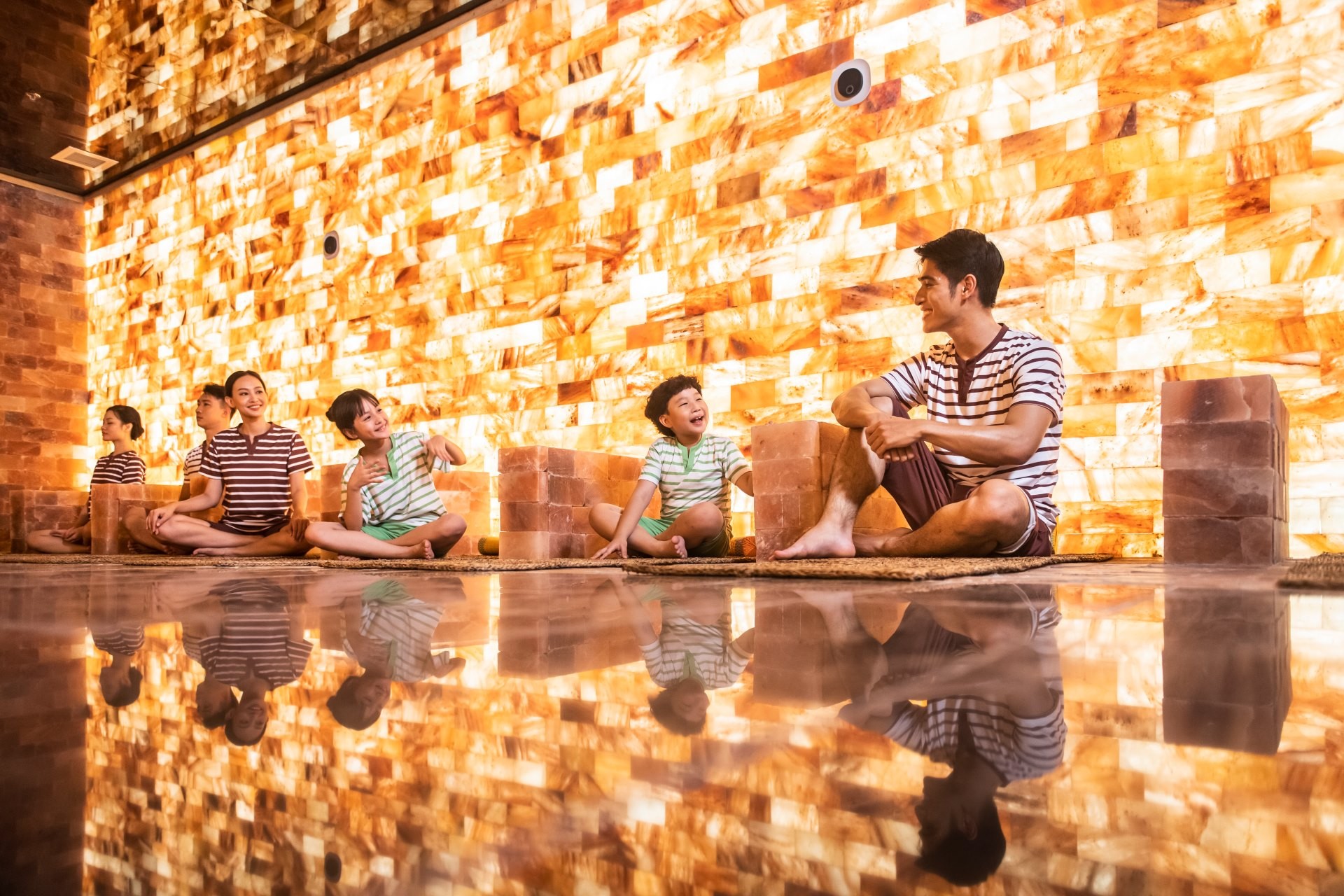 aquafield-la-mot-trong-nhung-tien-ich-cu-dan-cho-don-tai-vincom-mega-mall-ocean-city-1750224115.jpg
