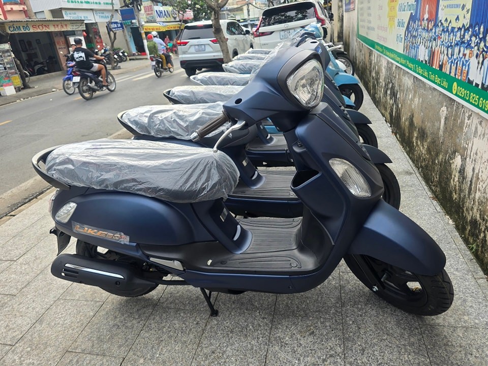 xe-ga-quoc-dan-1750331097.jpg