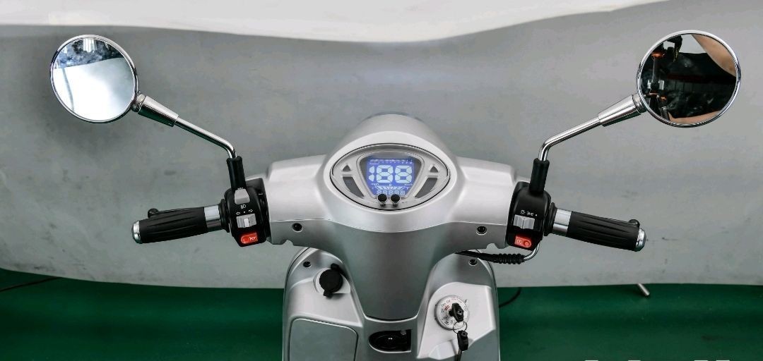 Tin xe trưa 3/7: ‘Vua xe ga’ giá rẻ 26 triệu đồng ra mắt, thiết kế đẹp lấn át ‘Tiểu SH’ Honda Vision ảnh 2