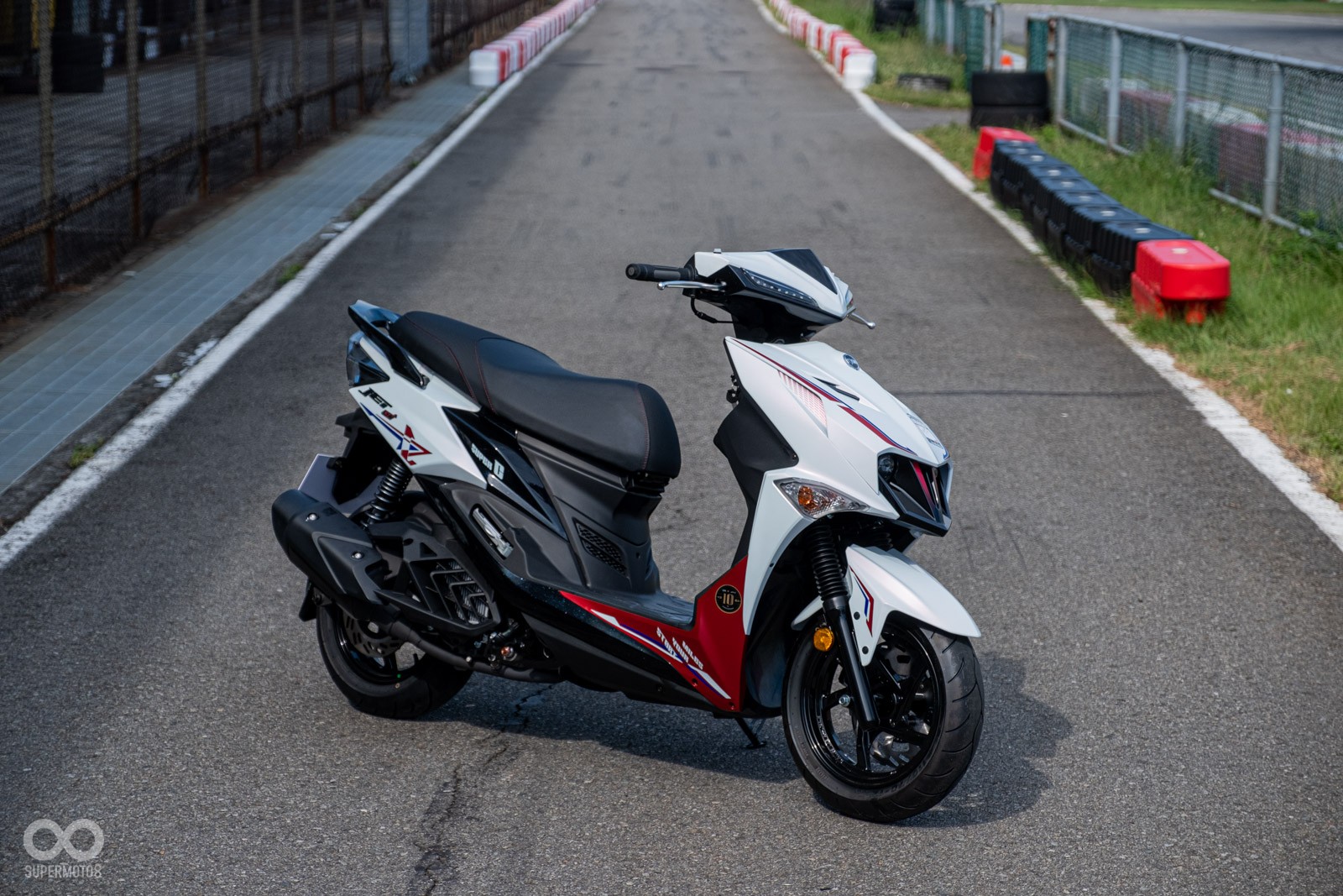 ‘Siêu phẩm’ xe ga 158cc giá 78 triệu đồng ra mắt: Thể thao hơn Honda SH, trang bị lấn át Air Blade ảnh 5