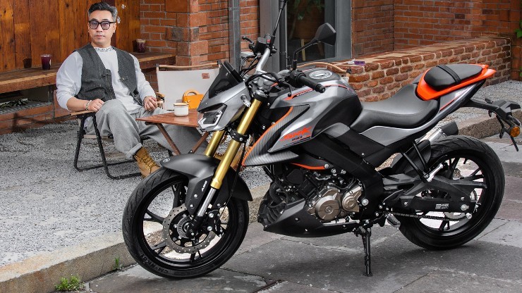‘Hổ tướng côn tay’ mới ra mắt với giá mềm, có ABS 2 kênh át vía cả Yamaha Exciter và Honda Winner X ảnh 1