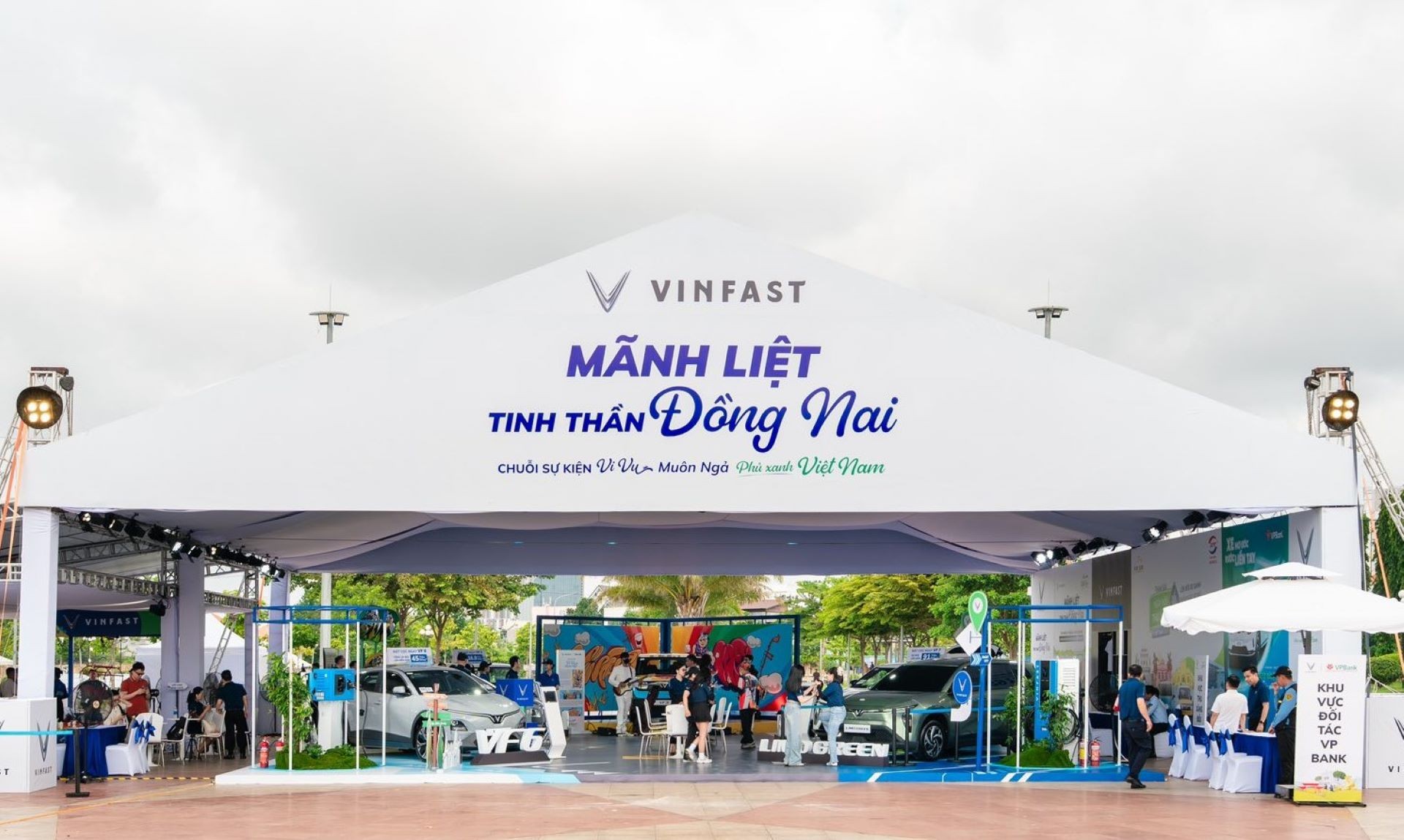 Giá lăn bánh chỉ hơn 500 triệu đồng, ‘nuôi’ xe rẻ không tưởng, VinFast VF 5 là vua doanh số thị trường Việt ảnh 2