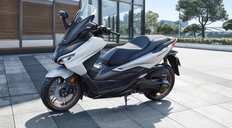 Honda chính thức trình làng ‘ông hoàng xe ga’ mới đẹp hơn SH 160i, trang bị cực khủng, giá hấp dẫn ảnh 2