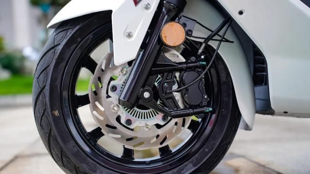 ‘Phế truất’ Honda SH, ‘vua xe ga’ 250cc mới cứng ra mắt giá 80 triệu đồng, trang bị đỉnh ‘miễn chê’ ảnh 10