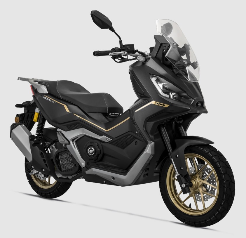 ra-mat-chien-binh-xe-ga-174cc-moi-gia-57-trieu-dong-re-nhu-honda-air-blade-ma-trang-bi-hon-ca-sh-anh-3-1754222486.jpg