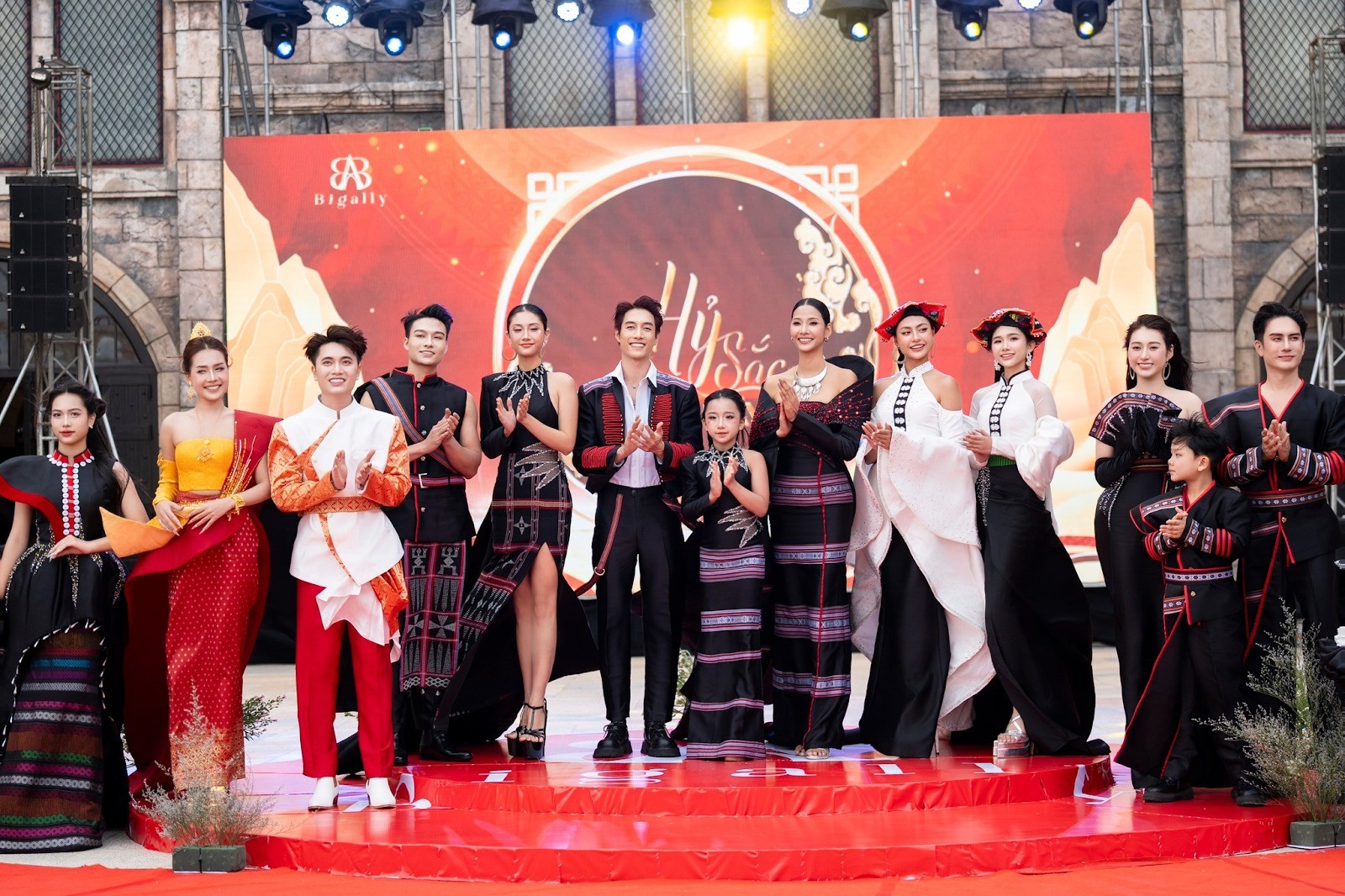hy-sac-lac-hong-da-nang1-1754463947.jpg