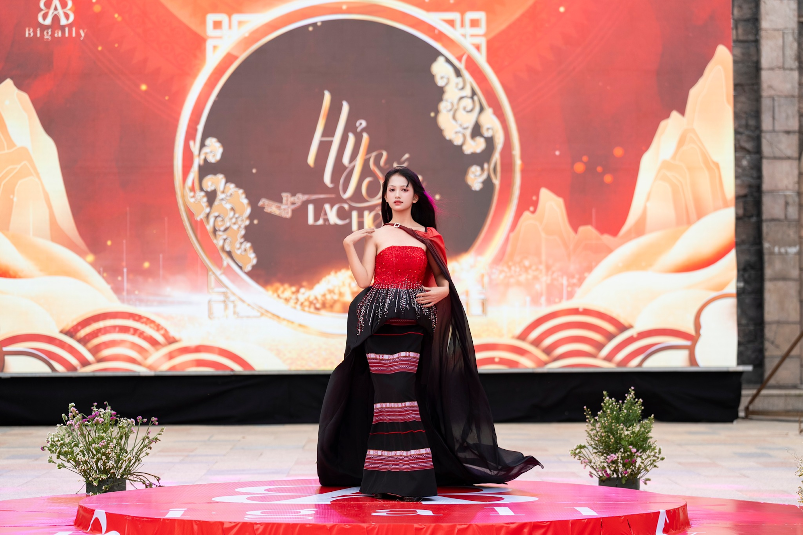 hy-sac-lac-hong-da-nang11-1754463827.png
