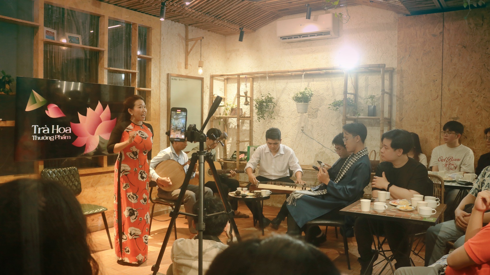 nghe-thuat-don-ca-tai-tu-3-1754914297.jpg