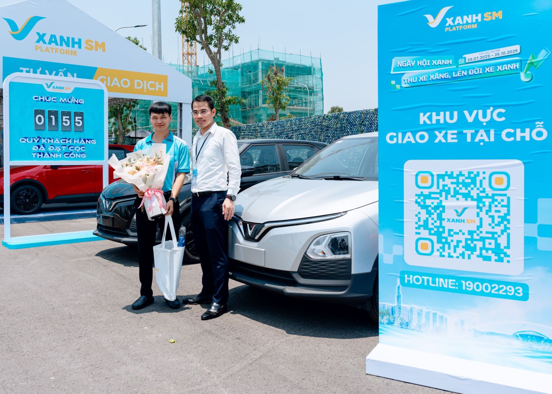 Đổi xe xăng cũ lấy xe điện VinFast tại Hà Nội: Tài xế dịch vụ nhận ưu đãi kép với Limo Green ảnh 3