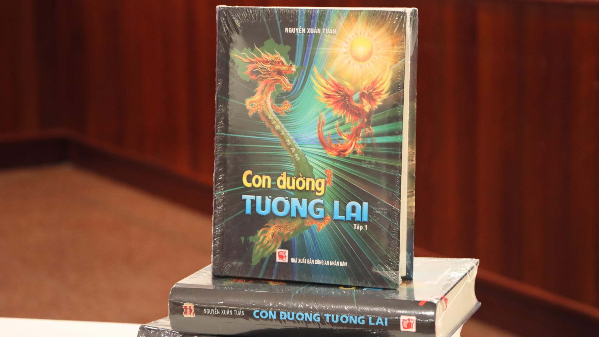 cuon-sach-con-duong-tuong-lai-tap-1-dien-gia-nguyen-xuan-tuan-1755441125.jpg