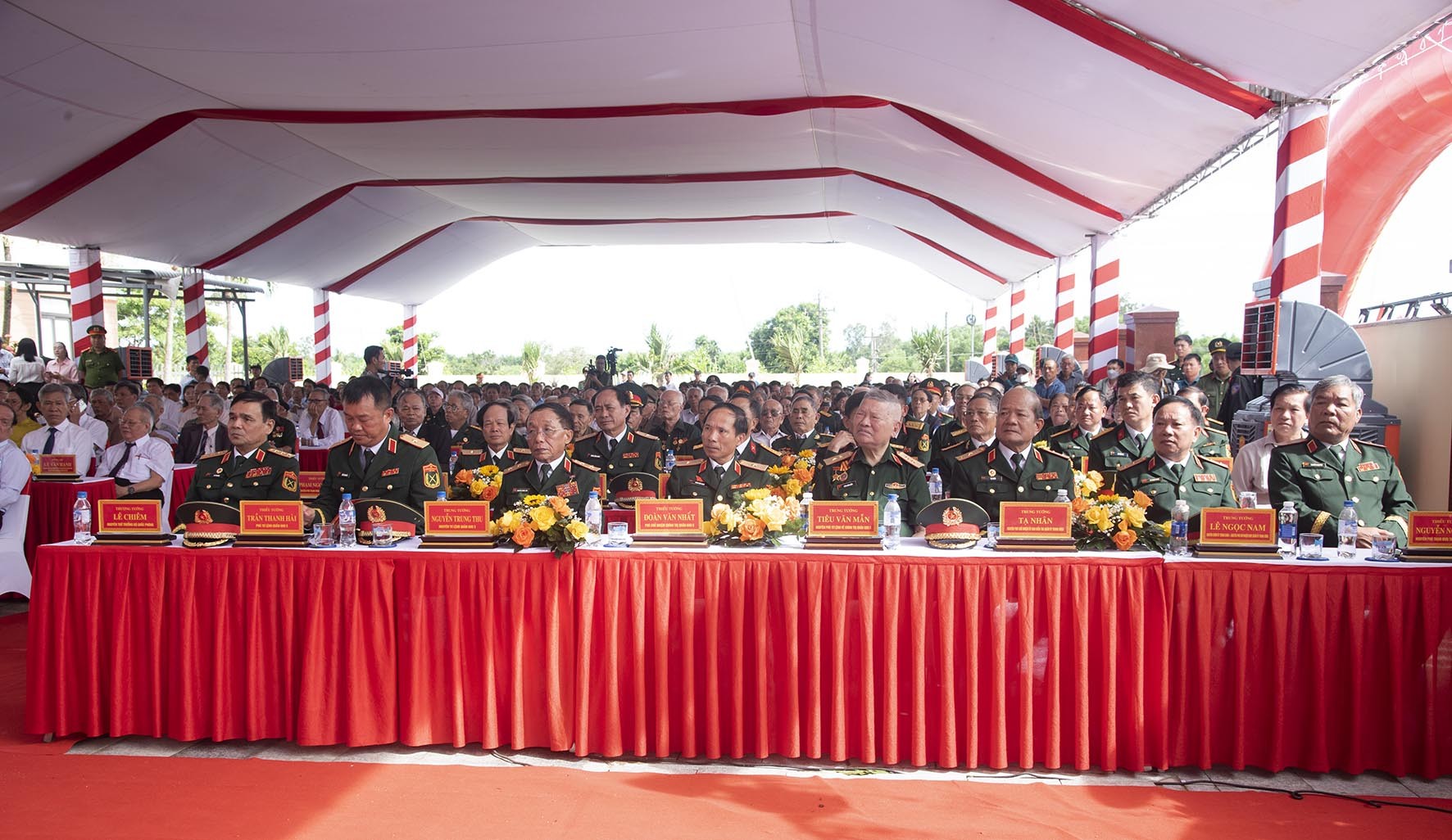 10a-dai-bieu-quan-khu-v-tinh-doi-quang-ngai-va-cac-ccb-tham-gia-tran-danh-van-tuong-1755521485.jpg