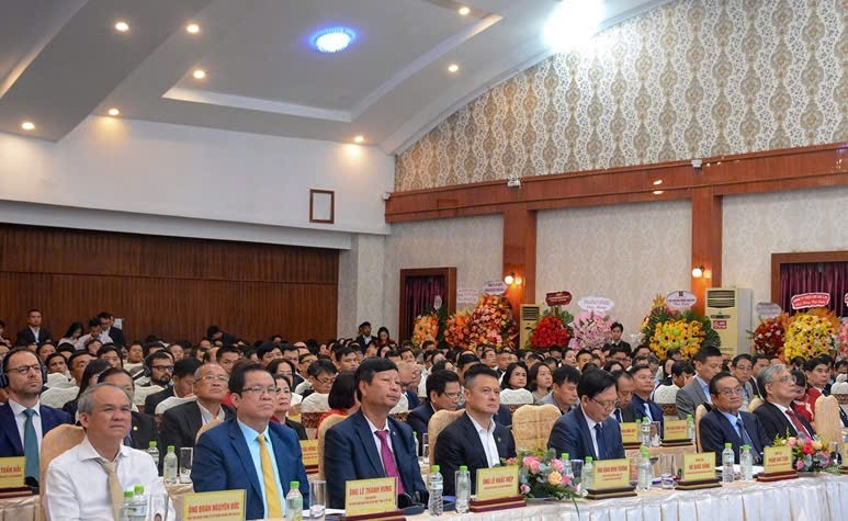 gen-n-1-moi-khach-copy-1756452075.jpg