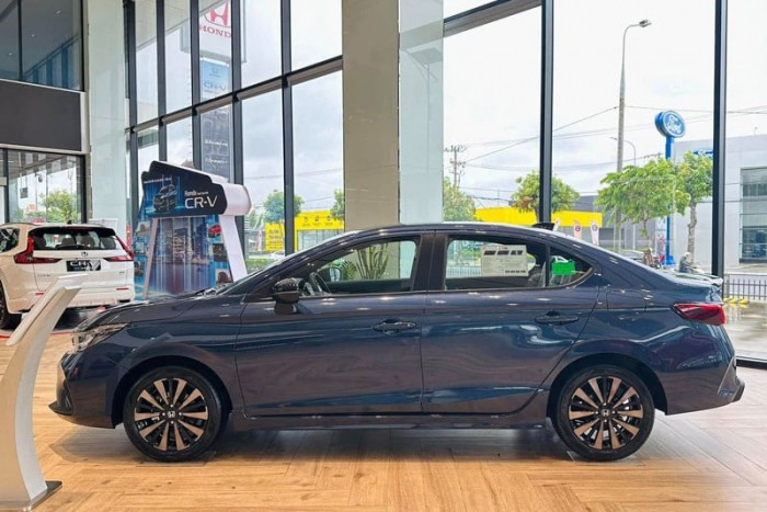 Tin xe trưa 30/8: Honda City quyết ‘gạt giò’ Toyota Vios và Hyundai Accent bằng giá lăn bánh hấp dẫn ảnh 1