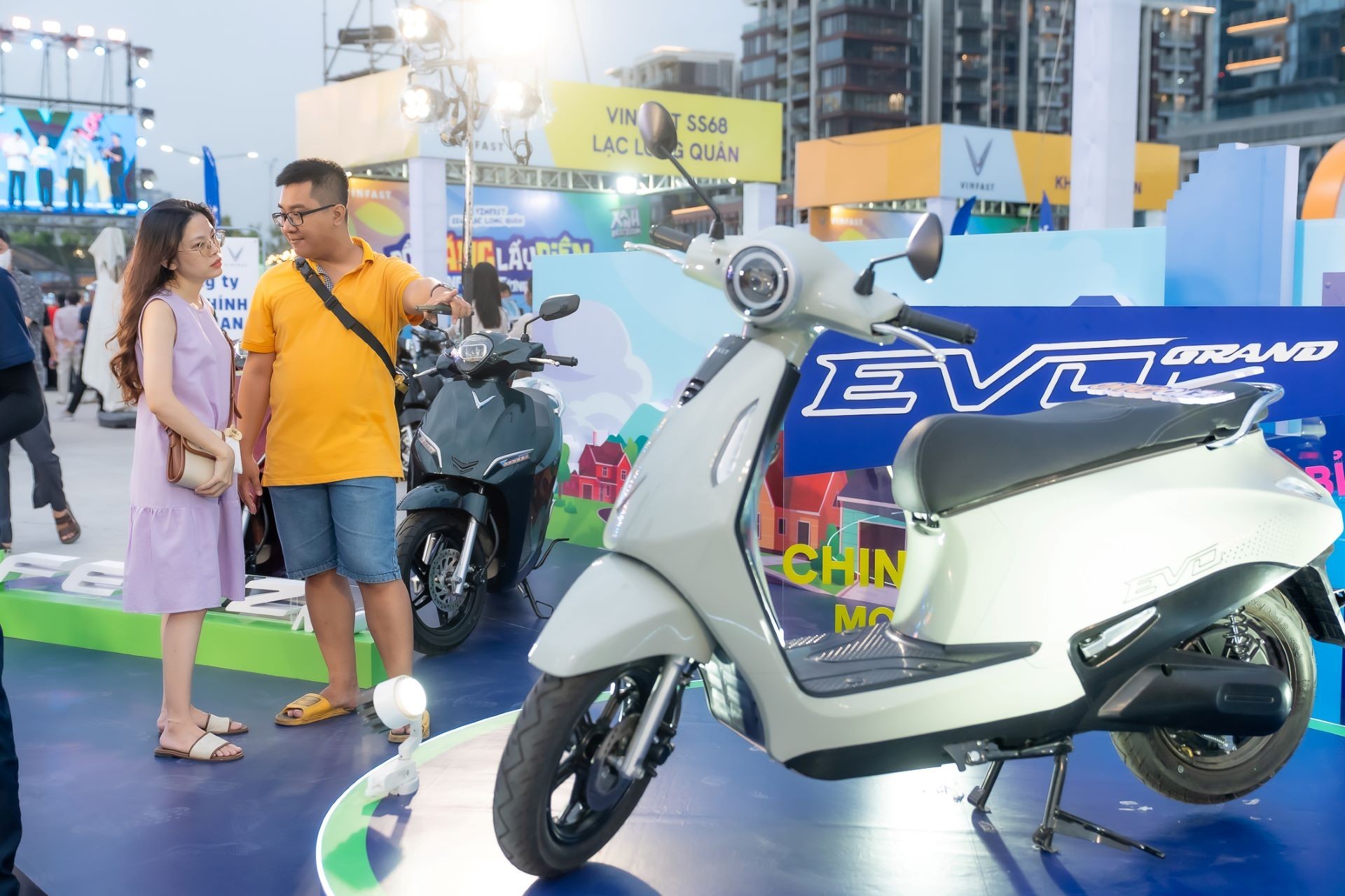 Tin xe trưa 30/8: Honda City quyết ‘gạt giò’ Toyota Vios và Hyundai Accent bằng giá lăn bánh hấp dẫn ảnh 3