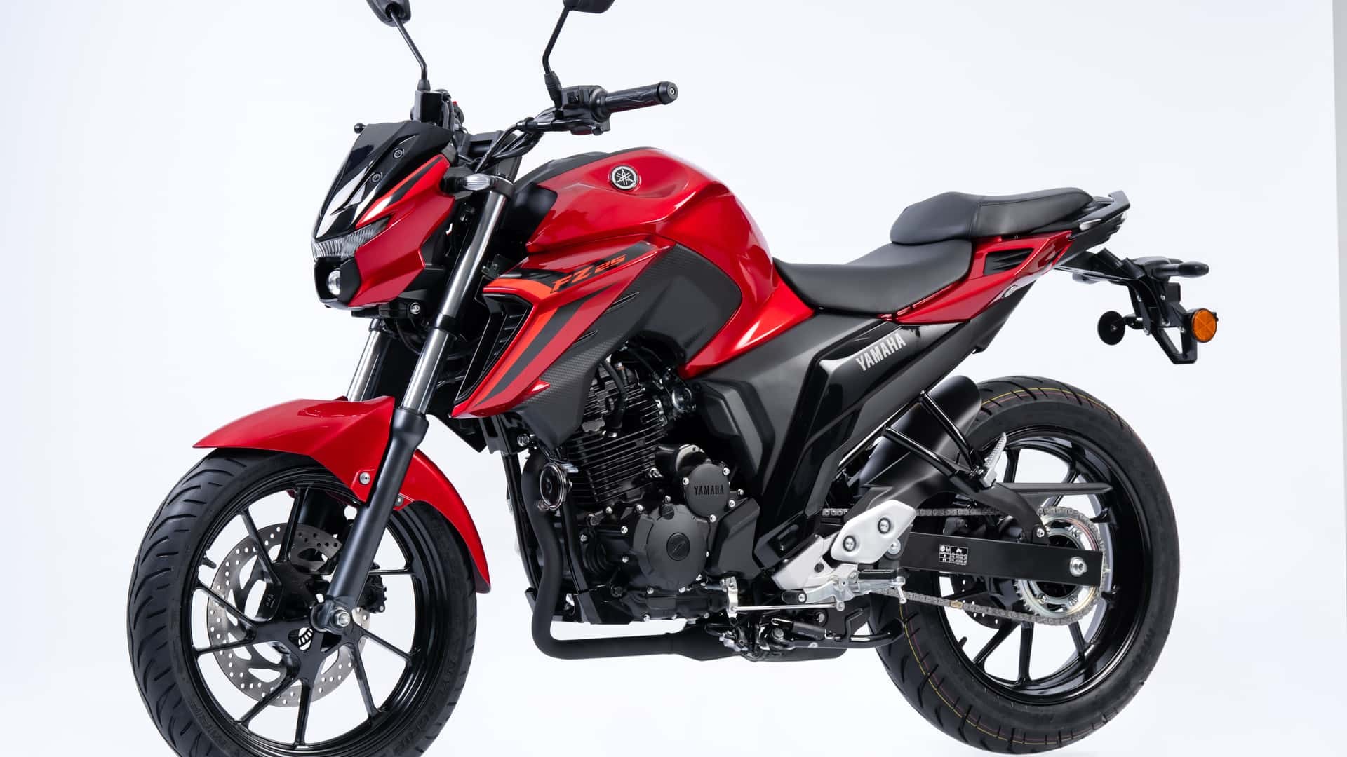 Yamaha ra mắt ‘quái thú côn tay’ mới mạnh mẽ hơn Yamaha Exciter, có ABS 2 kênh mà giá lại cực 'mềm' ảnh 7