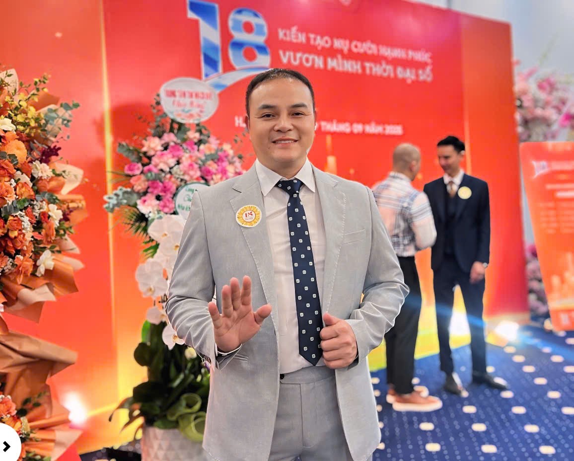 12-doanh-nhan-nguyen-hong-dang-su-kien-ky-niem-18-nam-thanh-lap-nha-khoa-nhu-ngoc-1757483833.jpg