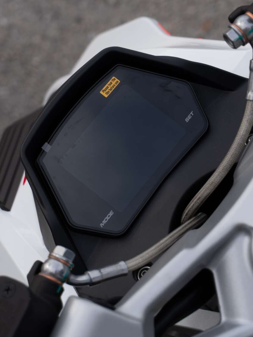 ‘Quái thú xe ga’ mới ra mắt với giá hấp dẫn, thiết kế độc đáo làm lu mờ Honda SH, trang bị tối tân ảnh 6