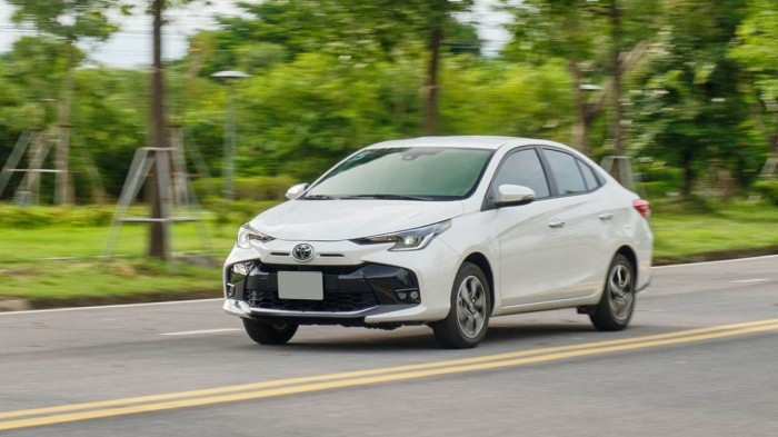 Tin xe 15/9: ‘Hạ đo ván’ cả Honda City và Hyundai Accent, Toyota Vios giảm giá lăn bánh ‘rẻ như cho’ ảnh 1