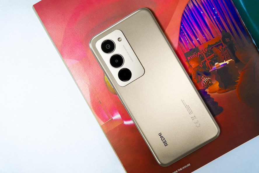 redmi-15-2-1759128993.jpg