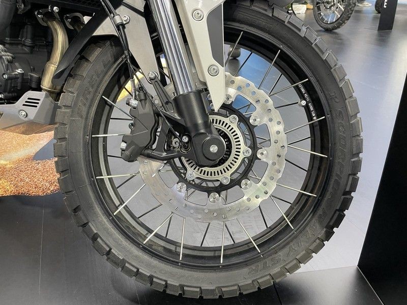 ‘Vua côn tay’ 349cc mới giá 77 triệu đồng ra mắt, trang bị ‘đè bẹp’ Yamaha Exciter và Honda Winner R ảnh 4