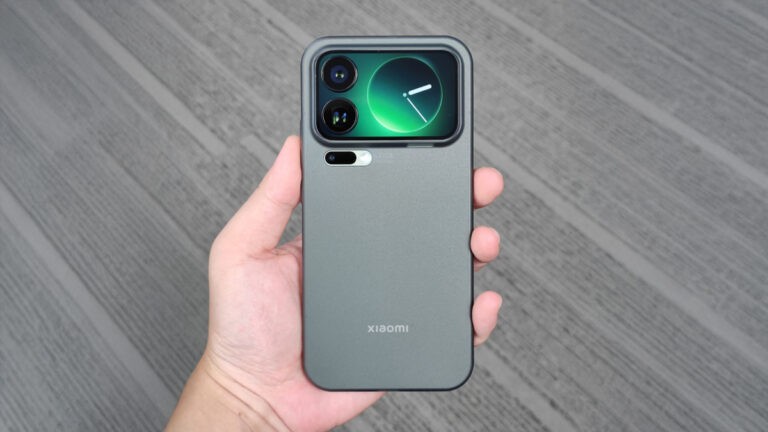xiaomi-8-1759142599.jpg