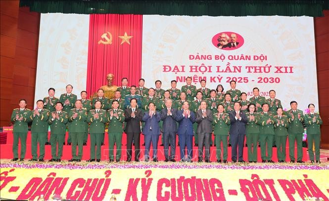 dt2adai-hoi-dang-bo-quan-doi-30092025-01-1759218940.jpg