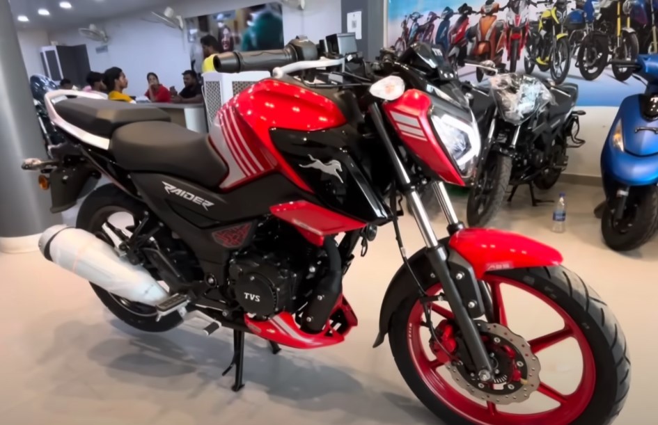 ‘Huyền thoại côn tay’ giá rẻ mới đã về đại lý: Đẹp hơn Honda Winner R, có ABS như Yamaha Exciter ảnh 2