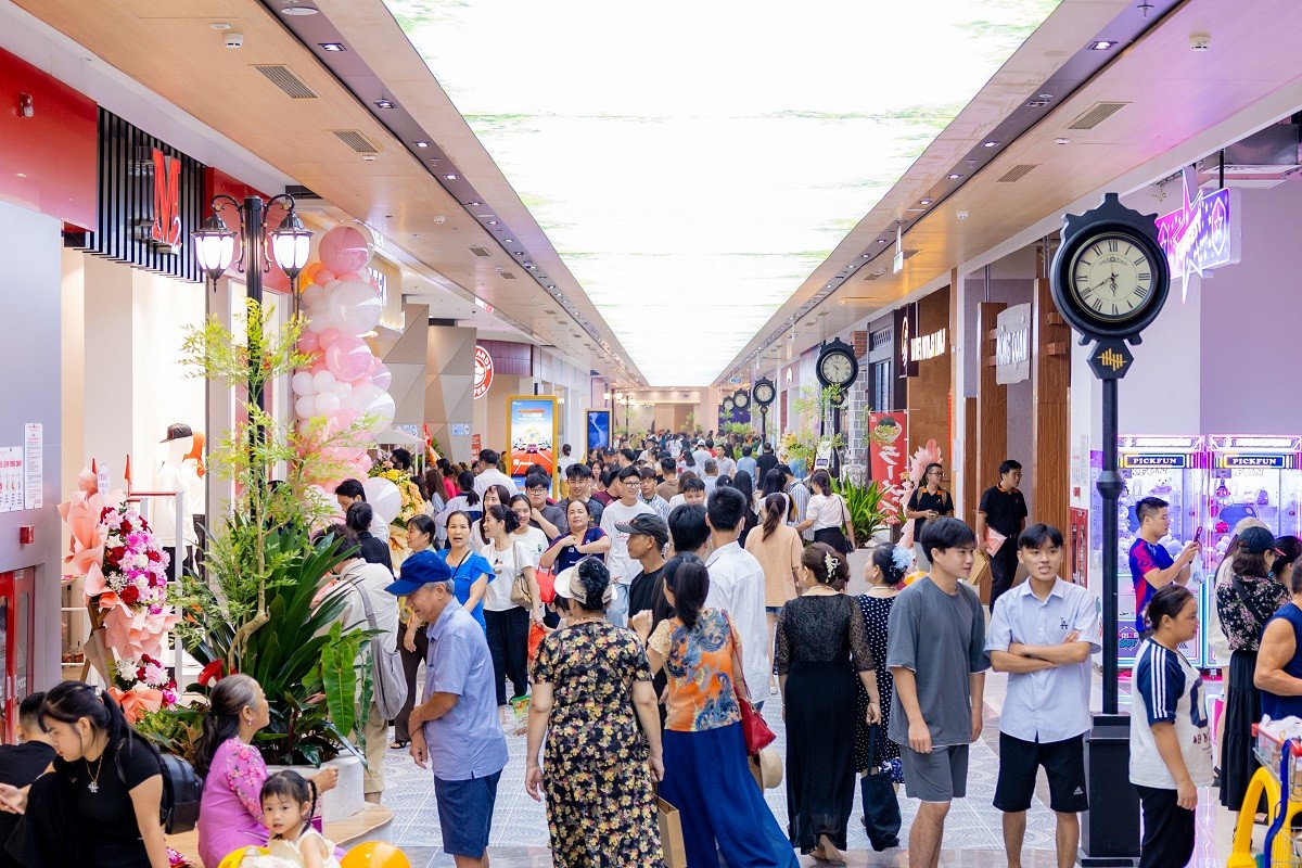 dai-lo-am-thuc-vincom-mega-mall-ocean-city-1759486539.jpg