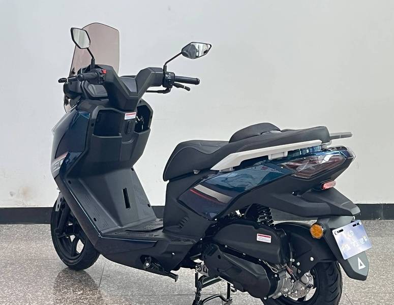 ‘Vua xe ga bình dân’ mới giá rẻ hơn Honda Vision chính thức ra mắt, có phanh ABS 2 kênh xịn như SH ảnh 6