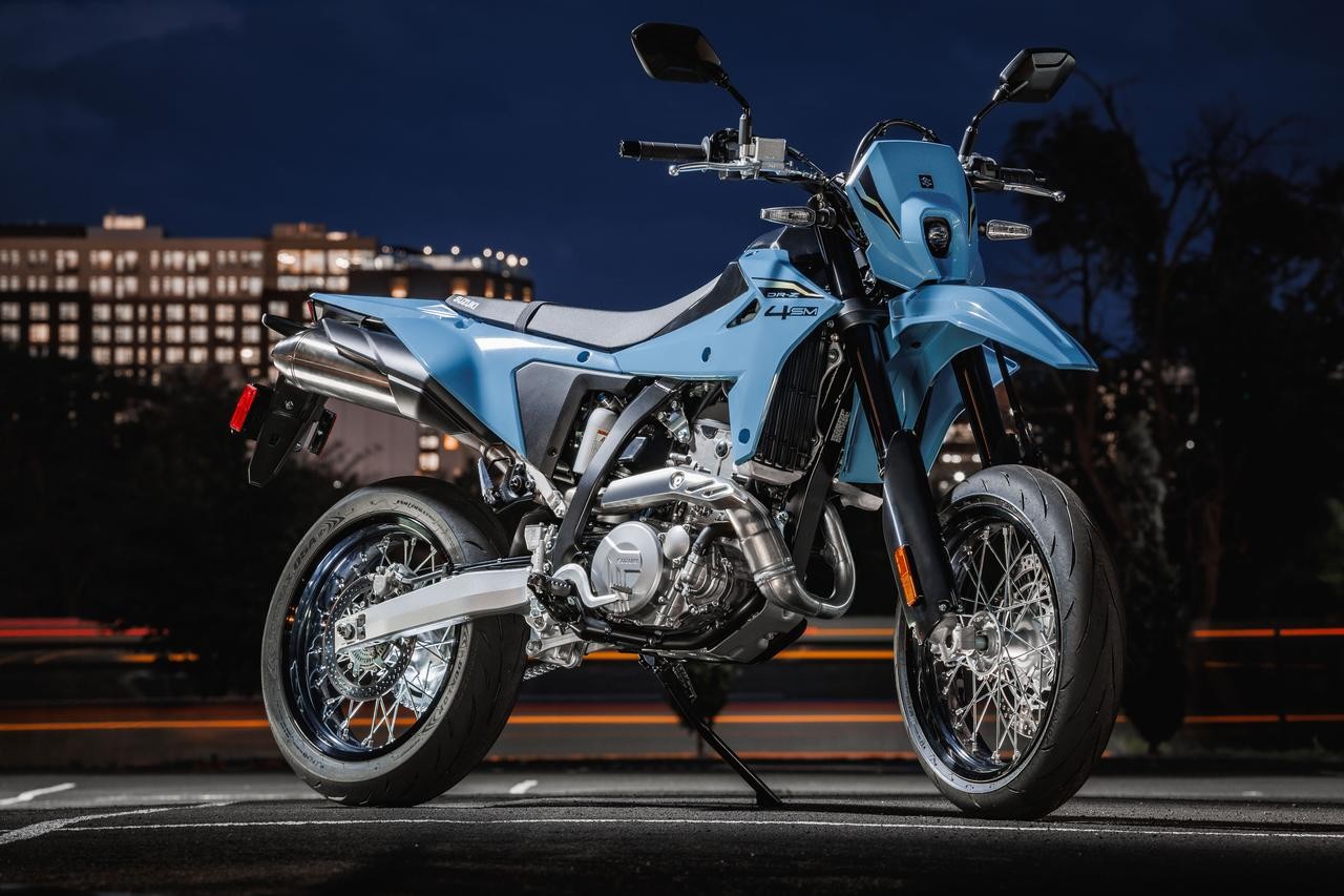 Suzuki mở bán ‘vua côn tay’ mới đẹp mê ly, có động cơ 398cc ăn đứt Yamaha Exciter, giá ‘rẻ khó tin’ ảnh 1