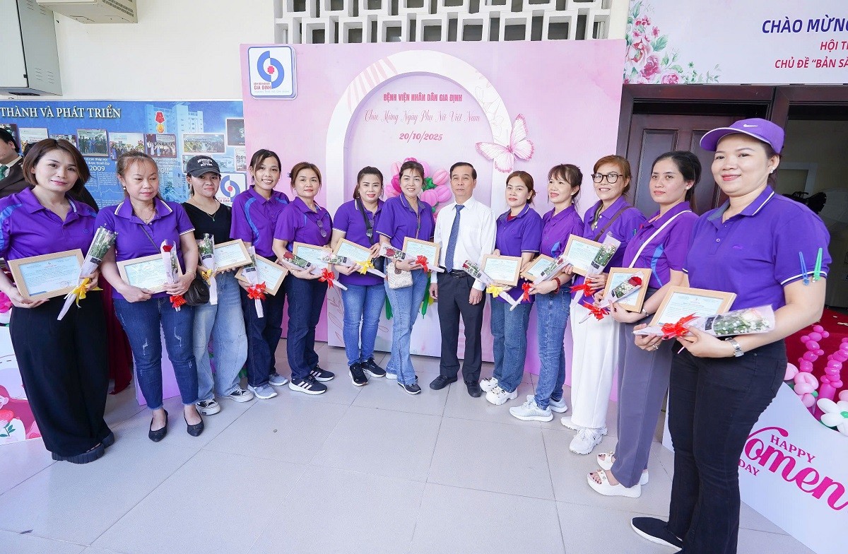 am-ap-chuong-trinh-nguoi-phu-nu-toi-yeu-danh-cho-benh-nhan-nu-tai-benh-vien-nhan-dan-gia-dinh-4-1760613021.jpg