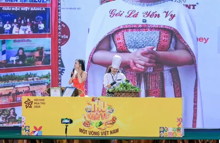 8-hoi-cho-mua-thu-2025-1761554832.jpg