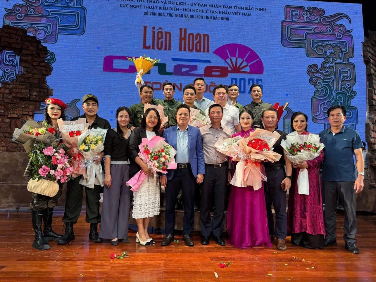 “Mưa đỏ” đưa Nhà hát Lạc Hồng (Phú Thọ) vươn lên top đầu tại Liên hoan Chèo toàn quốc 2025