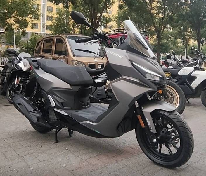 ‘Kẻ thay thế Honda Air Blade’ ra mắt với giá 40 triệu đồng, trang bị ABS 2 kênh và TCS xịn sò như SH ảnh 3